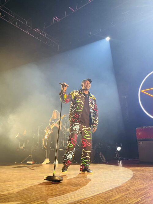 MC Solaar, la légende du rap français, était en concert au Bikini de Toulouse le 16 avril 2025