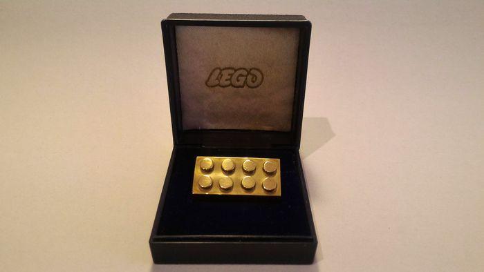 La Brique LEGO en or 14 carats