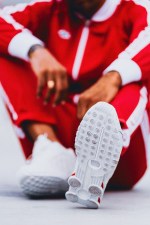 NIKE SHOX R4 X NEYMAR