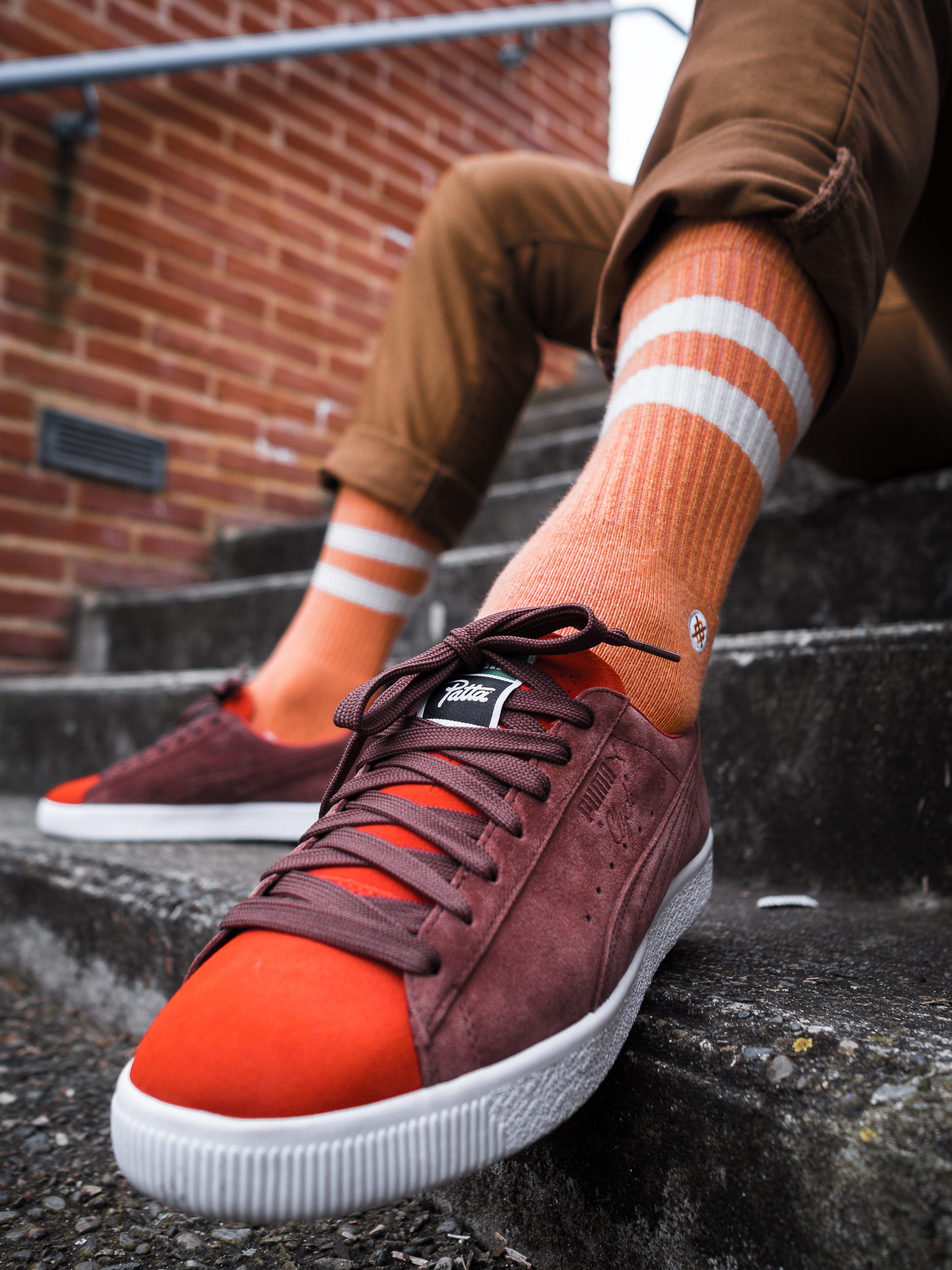 PATTA X PUMA CLYDE "Orange Biscuit"