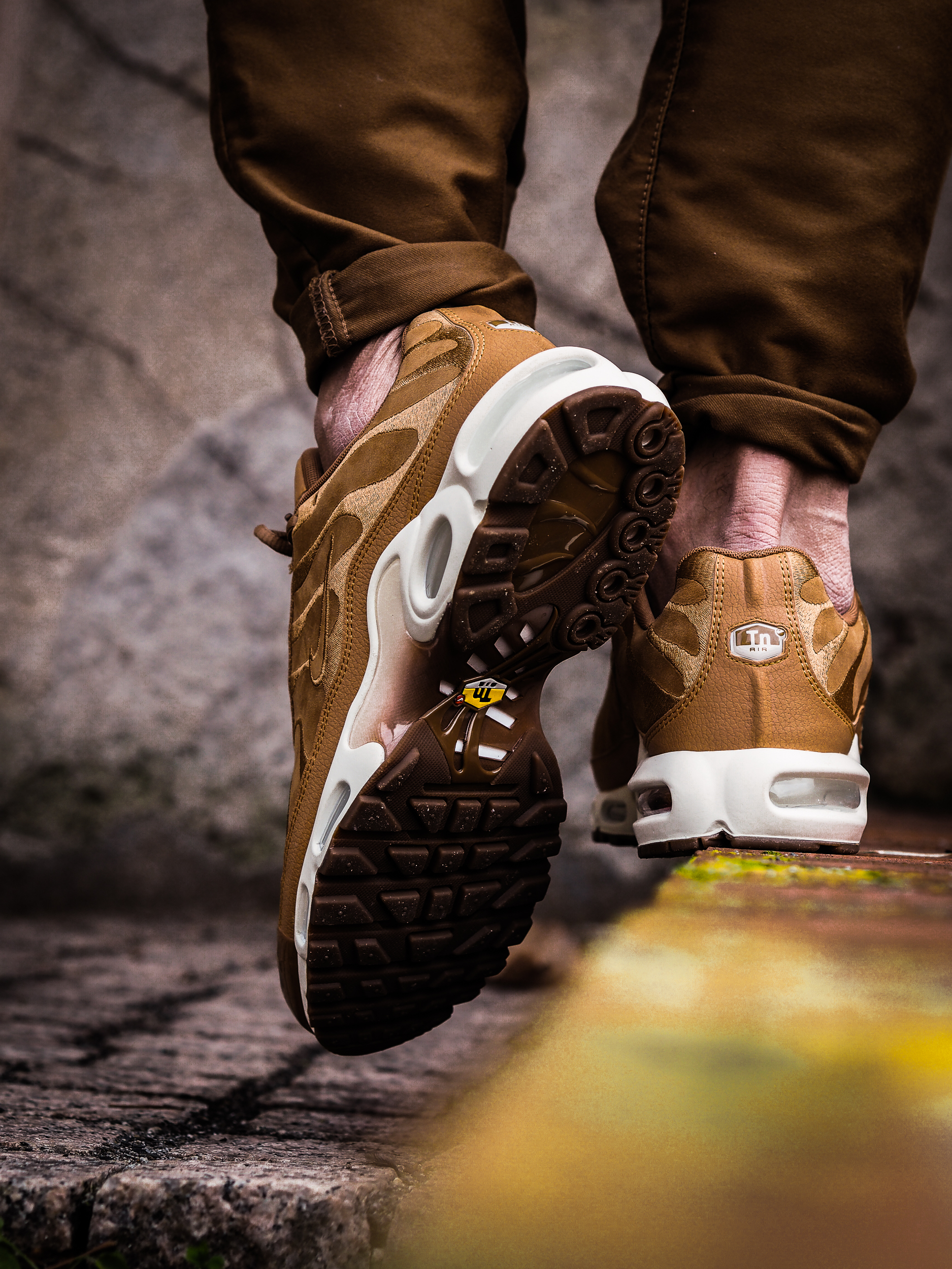 NIKE AIR MAX TN "WHEAT" Foot Locker Exclusive