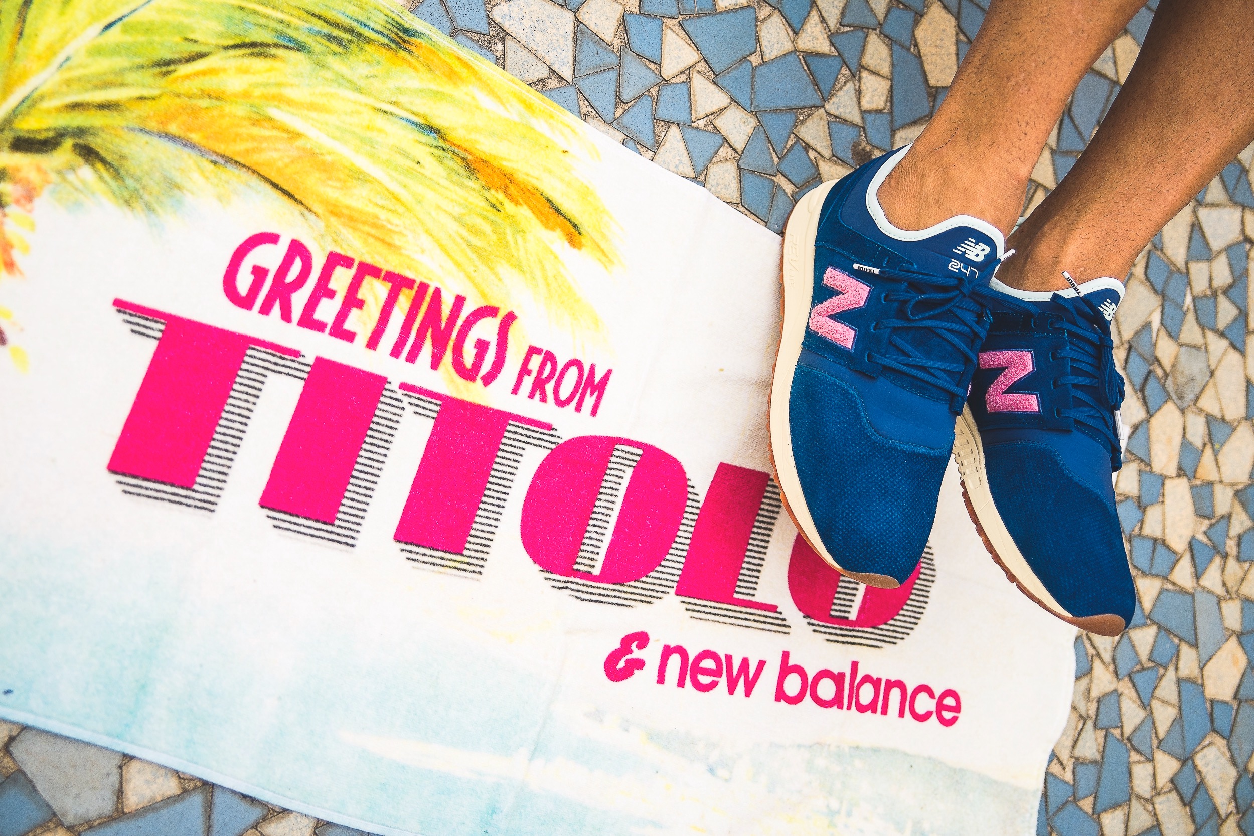 Titolo x New Balance 247 "Deep into the Blue"