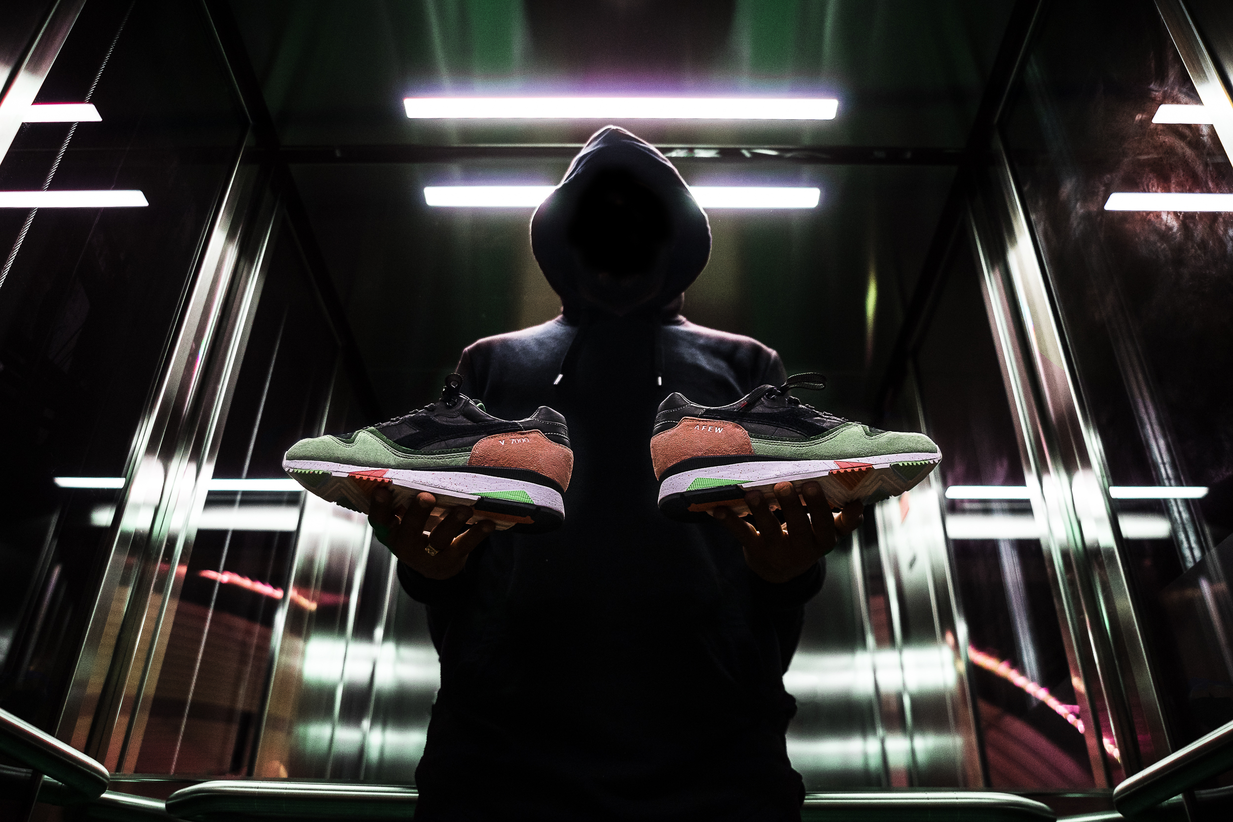 DIADORA V7000 X AFEW-Friends & Family-"The cure"