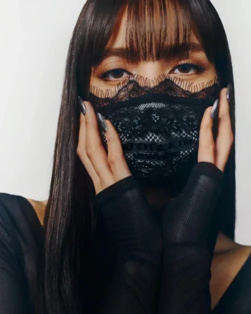Lalisa « LISA » Manobal devient designer invitée de la collection Kith Women Printemps/Été 2026