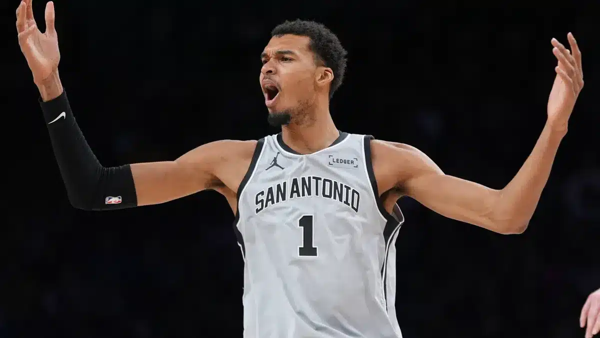 Victor Wembanyama entre dans l’histoire en devenant le premier Français titulaire au NBA All-Star Game
