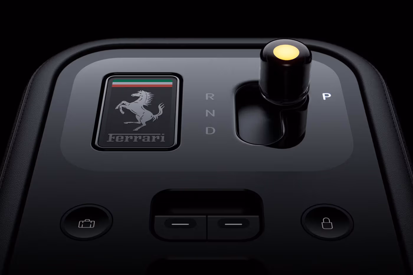 Ferrari officialise la Luce, son premier véhicule 100 % électrique, avec un intérieur conçu par LoveFrom