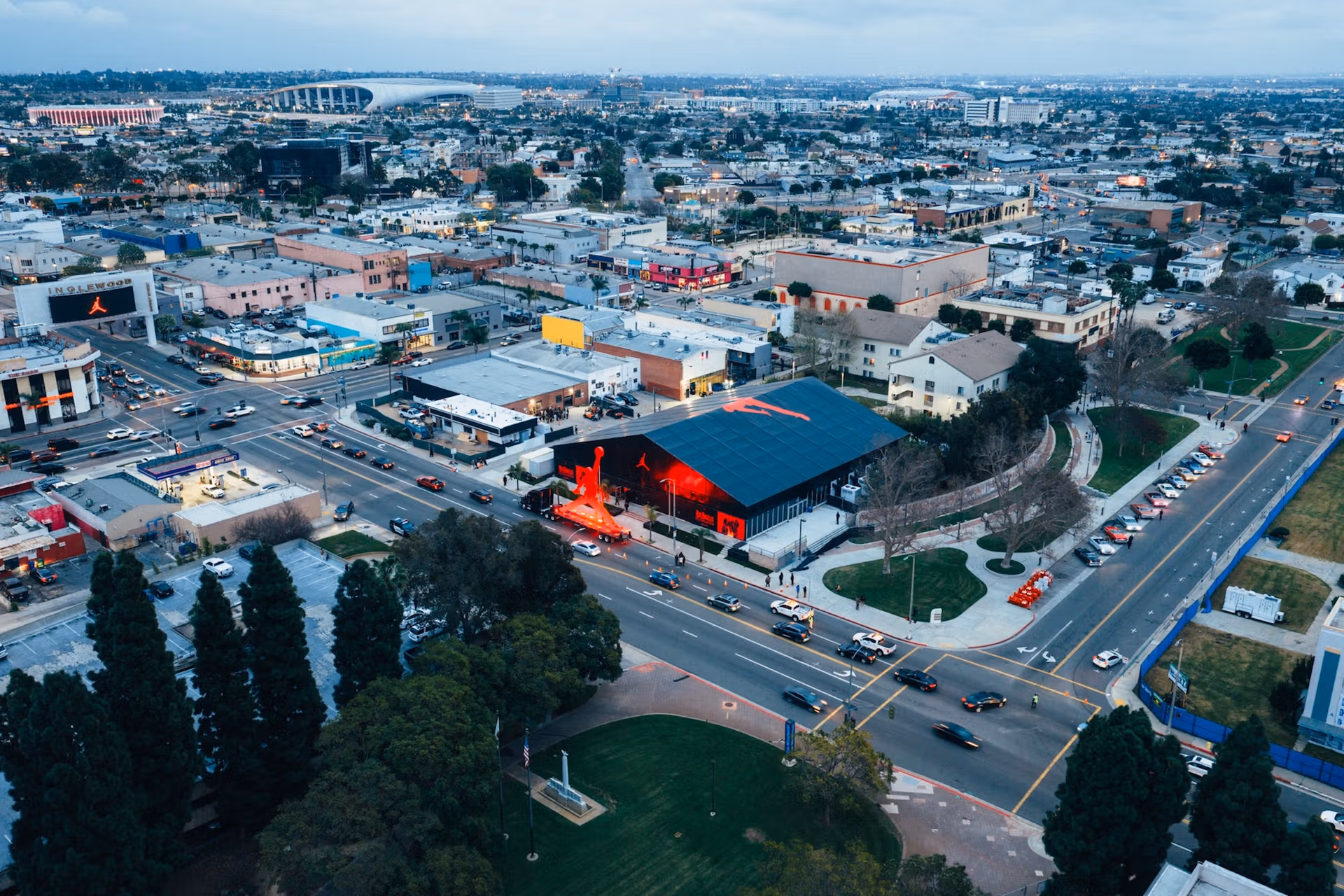 Jordan Brand installe sa maison à Inglewood et célèbre l’héritage vivant de Michael Jordan