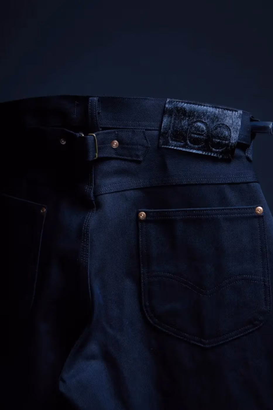 Schott et Lee revisitent le workwear des années 1930 avec une capsule denim pour le printemps-été 2026