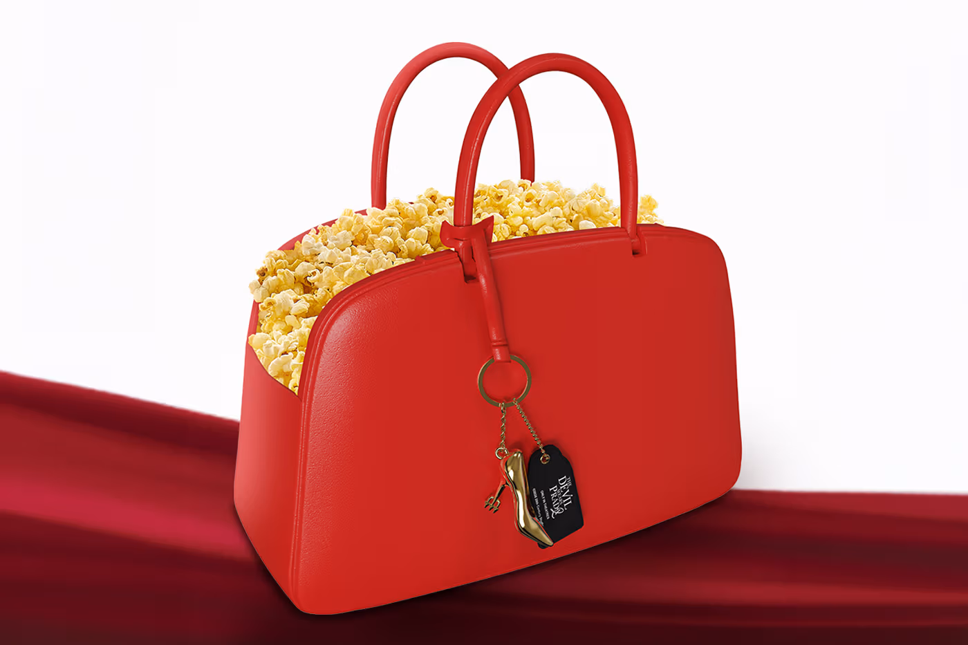 AMC dévoile un popcorn bucket en forme de sac à main pour la sortie de The Devil Wears Prada 2