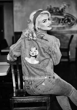 GUESS-MARILYN-MONROE™-CAPSULE-COLLECTION-SS26-06-1423x2048