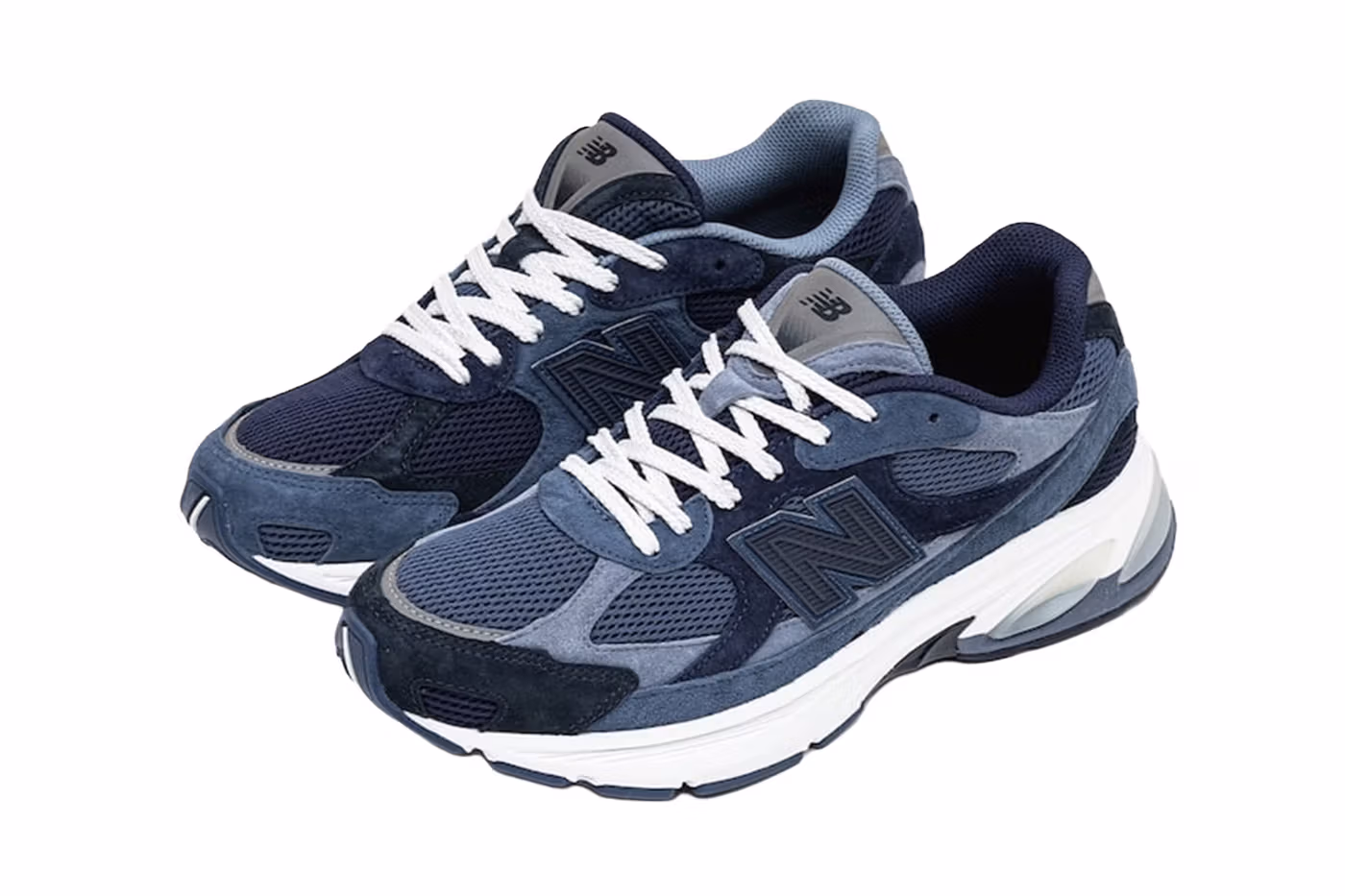 BEAMS célèbre ses 50 ans avec une New Balance 2010 exclusive aux nuances de bleu marine