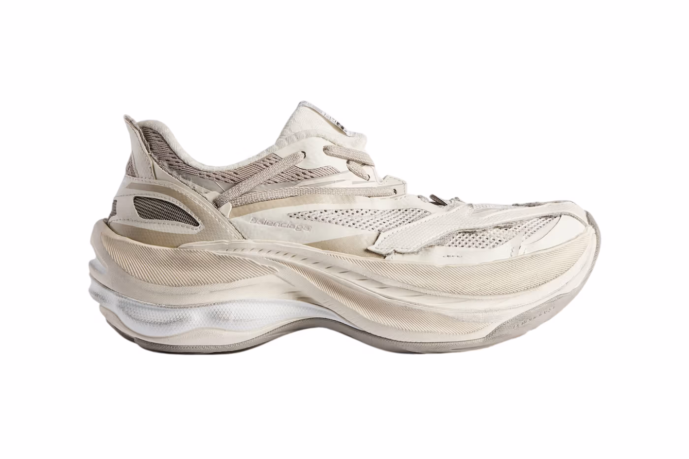 Balenciaga dévoile la Jet Sneaker, une silhouette futuriste au design radical