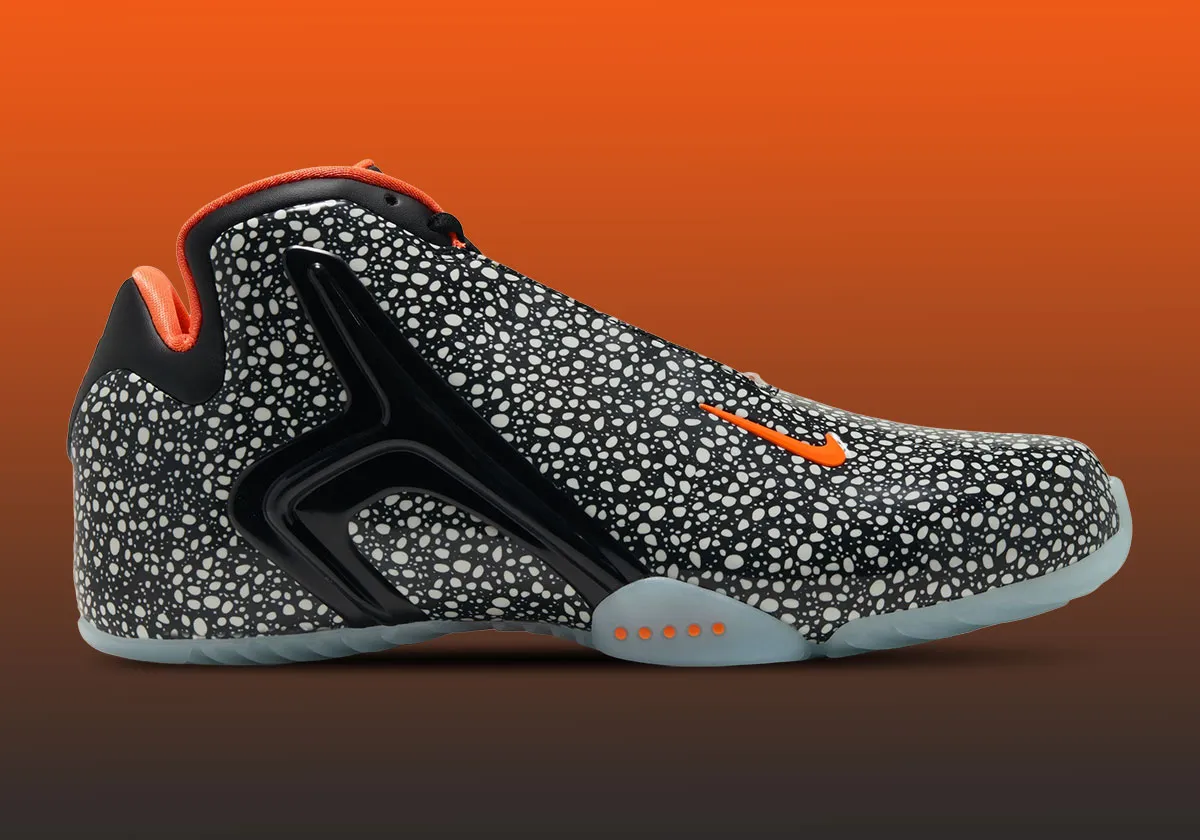 NIKE ZOOM HYPERFLIGHT « SAFARI » : LE MODÈLE BASKETBALL DES ANNÉES 2000 S’HABILLE D’UN PRINT CULTE