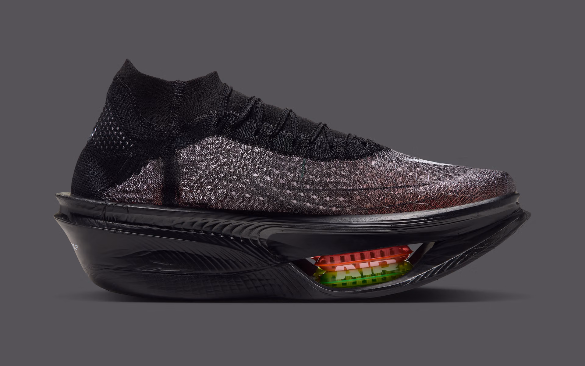 NIKE APEX : UNE NOUVELLE SUPER-SHOE À 350 $ POUR REPOUSSER LES LIMITES DU MARATHON