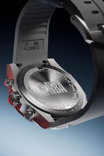 TISSOT SUPERSPORT NBA 2026 : LE CHRONOGRAPHE CÉLÈBRE LE BASKET AVEC UN DESIGN INSPIRÉ DU TERRAIN, photo 1
