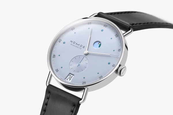 NOMOS METRO « ICE BLUE » : DEUX NOUVEAUX CADRANS BLEU GLACÉ ET UN CALIBRE DUW 4701 INÉDIT, photo 5