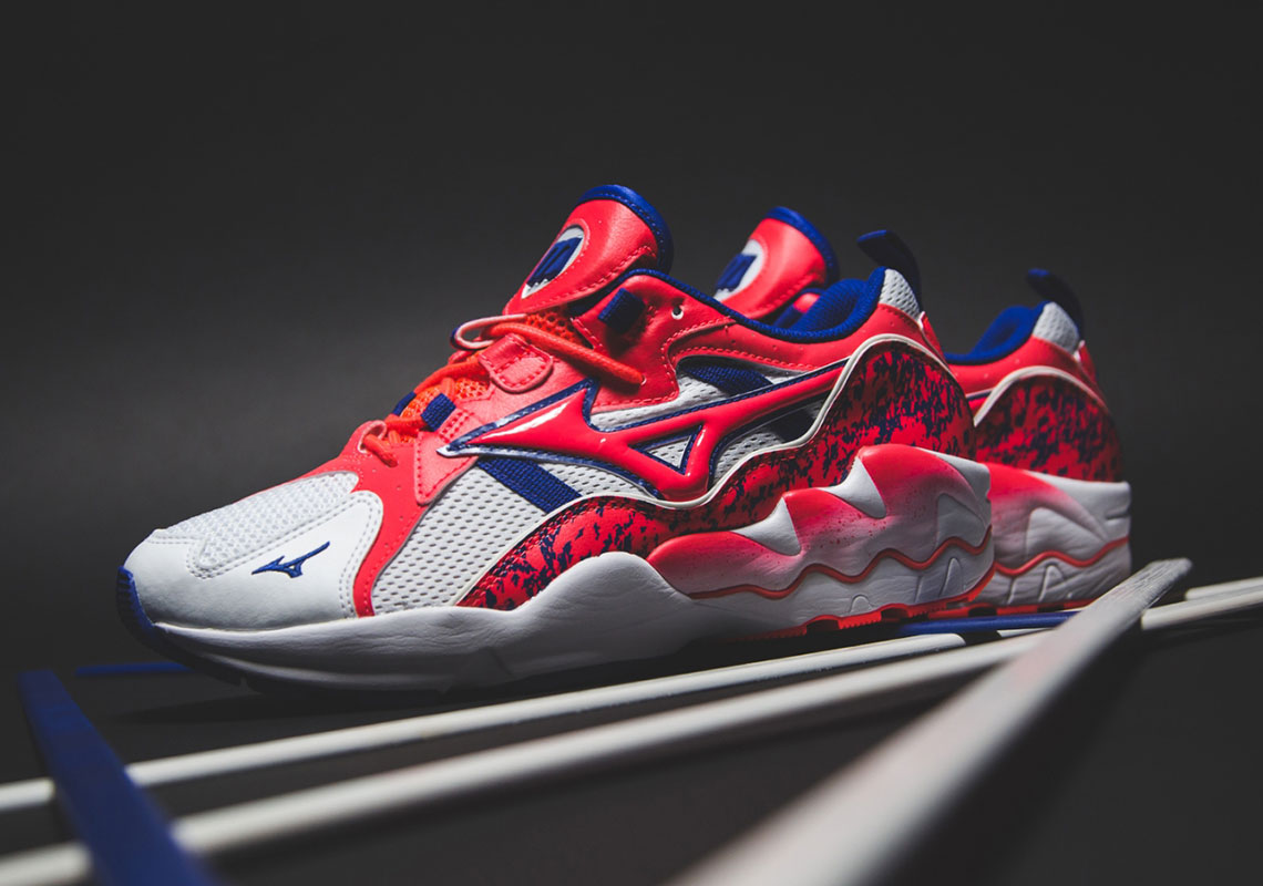 Mizuno Wave Rider 1 “Splatter” Pack