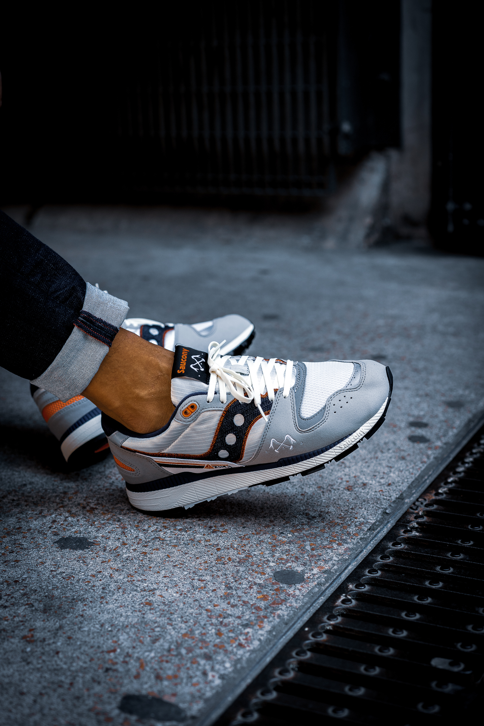 BLEU DE PANAME X SAUCONY AZURA ST X COURIR – 800 exemplaires monde –