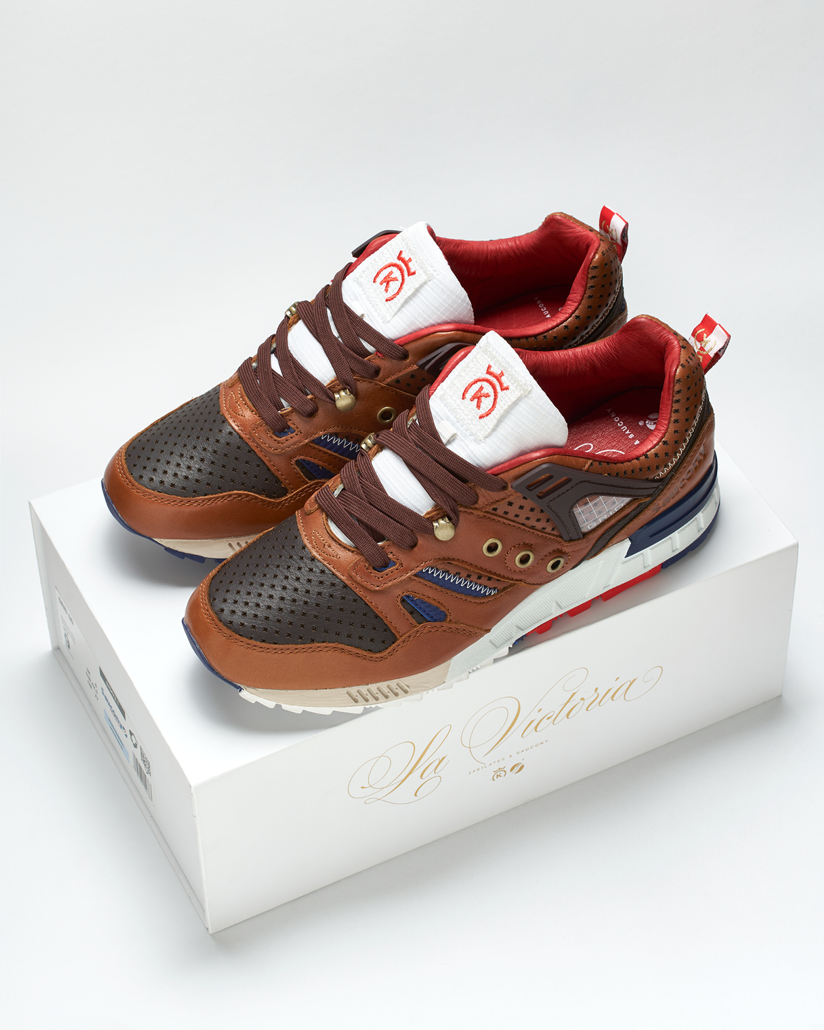 SAUCONY GRID SD X 24 KILATES « LA VICTORIA »