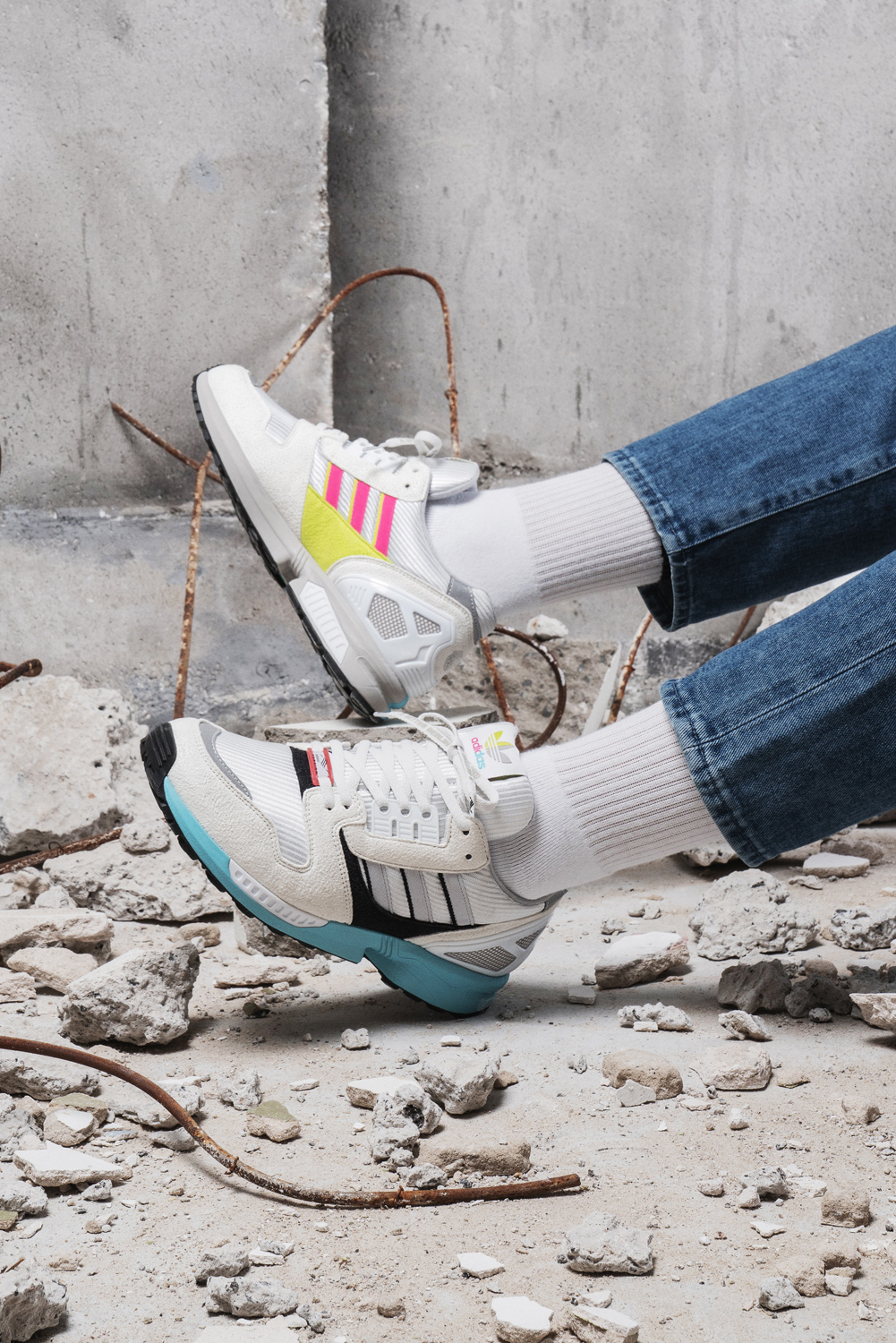 OVERKILL X ADIDAS ZX 8000 « NO WALLS NEEDED »