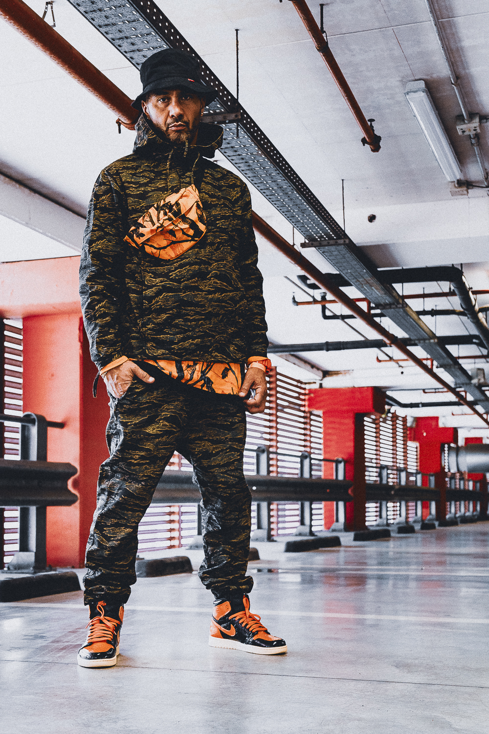 AIR JORDAN 1 SHATTERED BACKBOARD 3.0, photo 1