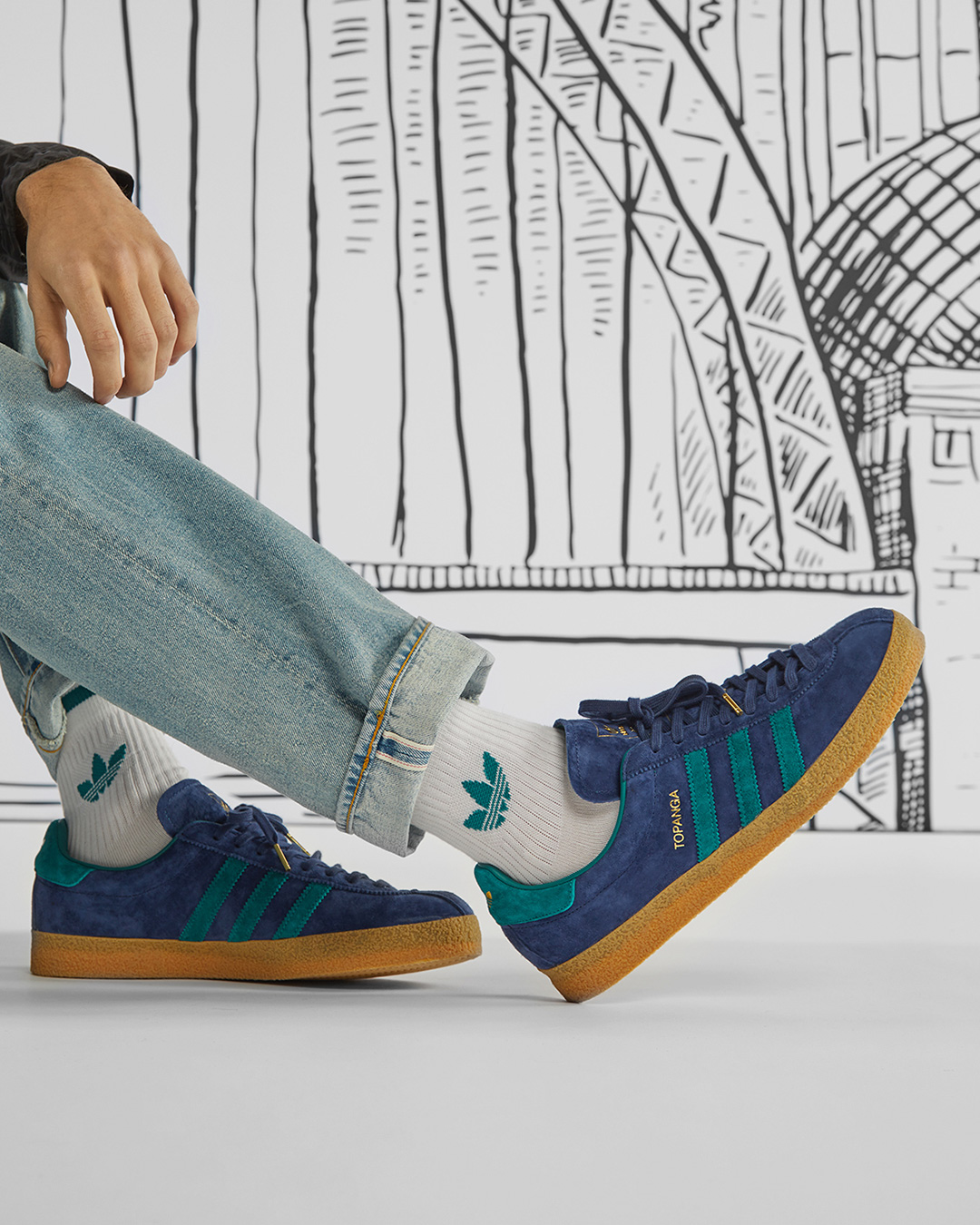 END X ADIDAS « THREE BRIDGES »