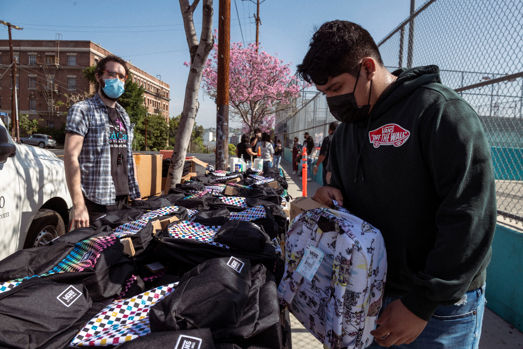 Vans x Los Angeles High School & EduCare Foundation, photo 2