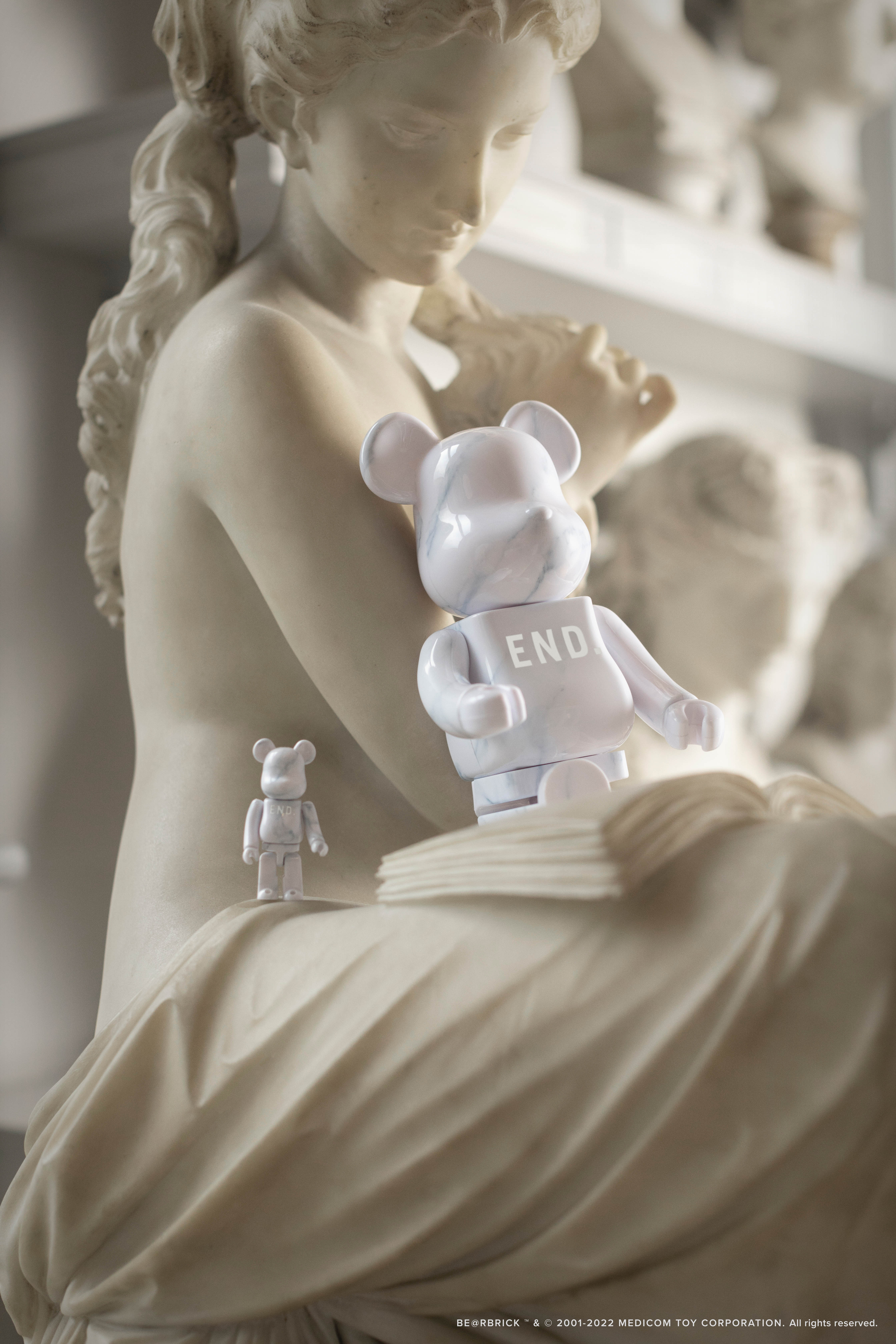 END. x MEDICOM TOY « Carrera », photo 1