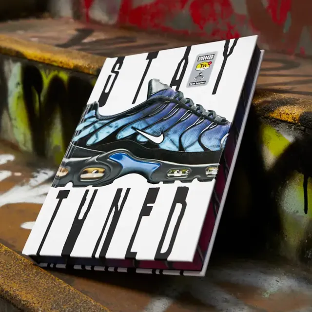 Livre STAY TUNED par SNEAKER FREAKER