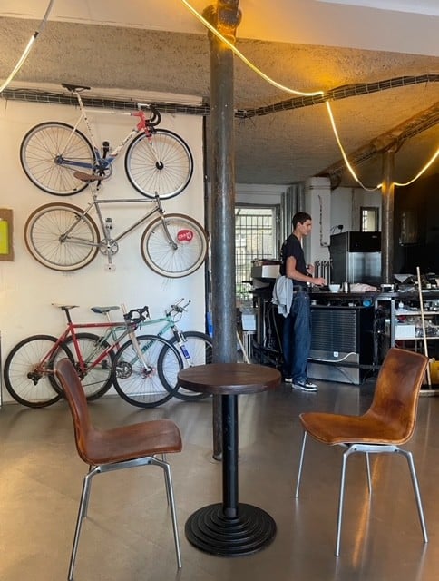 Mass Works : Le Café Vélo parisien à découvrir !