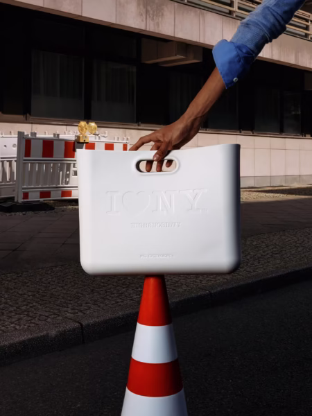 Highsnobiety x XL EXTRALIGHT : le sac culte revient avec un twist « I love NY », photo 2