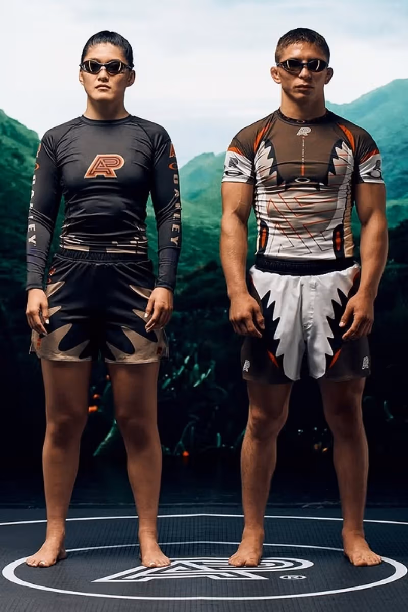 Albino & Preto et Oakley s’unissent pour une première collection mondiale de jiu-jitsu