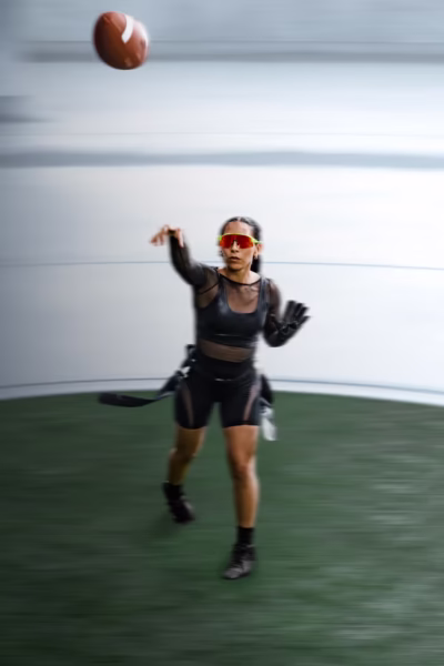 Oakley dévoile la Stunt Collection : performance, confort et innovation au service du sport, photo 2