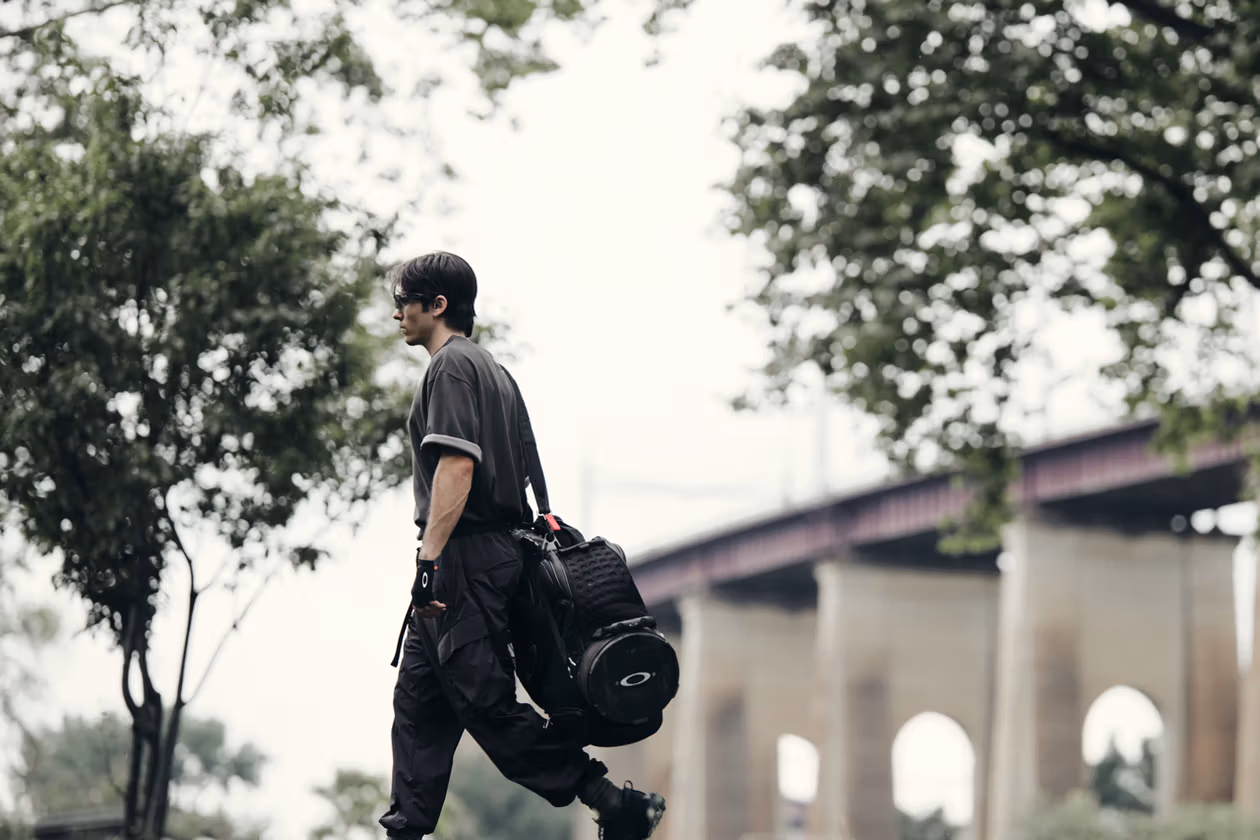 Oakley et Hypegolf signent “Future Genesis”, une capsule golf futuriste entre mode et performance