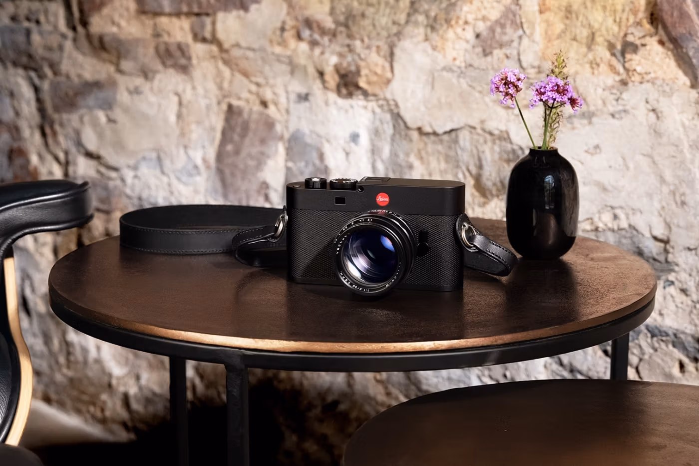 Leica M EV1 : la première M-System dotée d’un viseur électronique, entre héritage et innovation