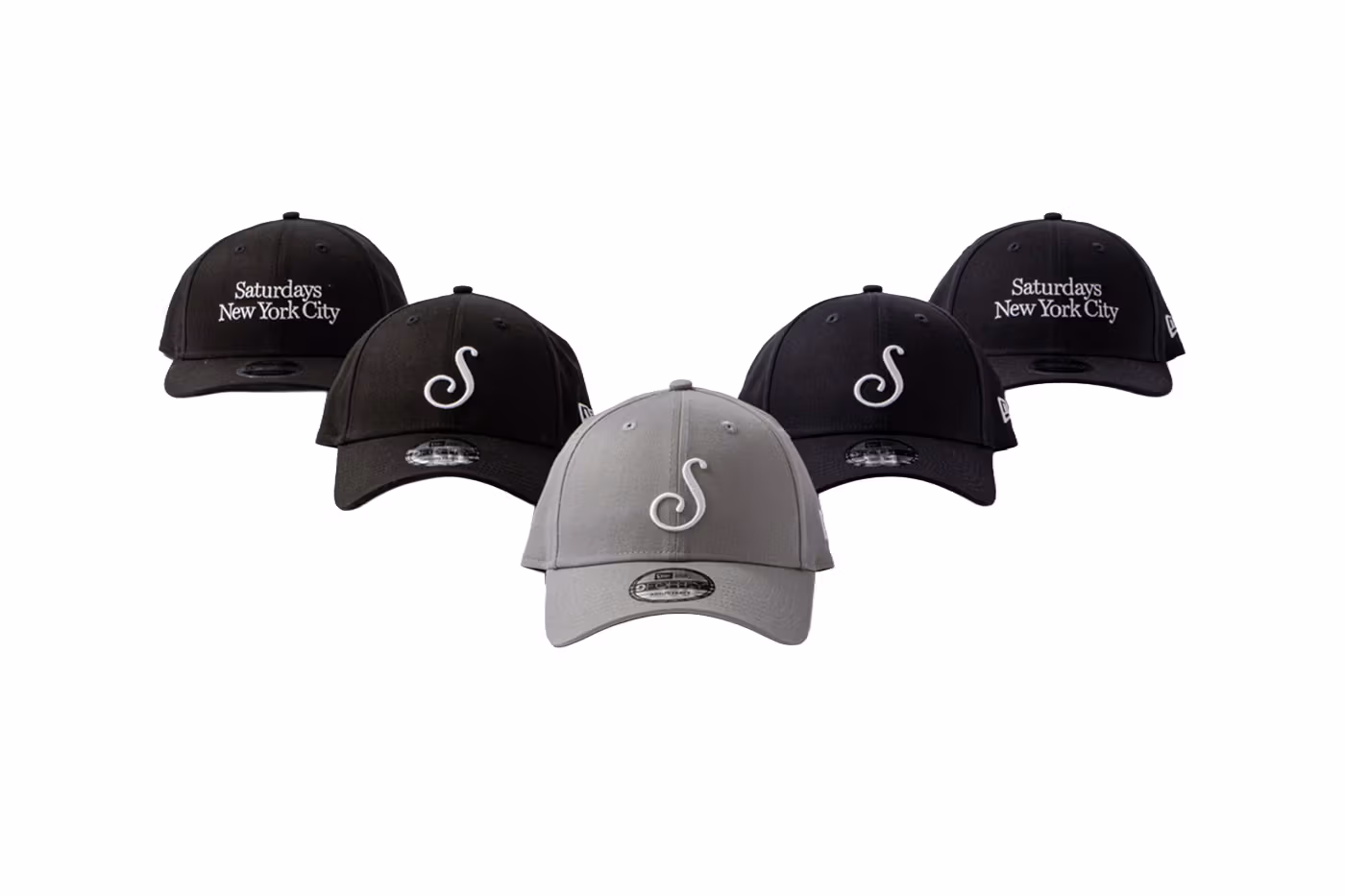 Saturdays NYC x New Era : une capsule de casquettes qui met le savoir-faire de la broderie à l’honneur