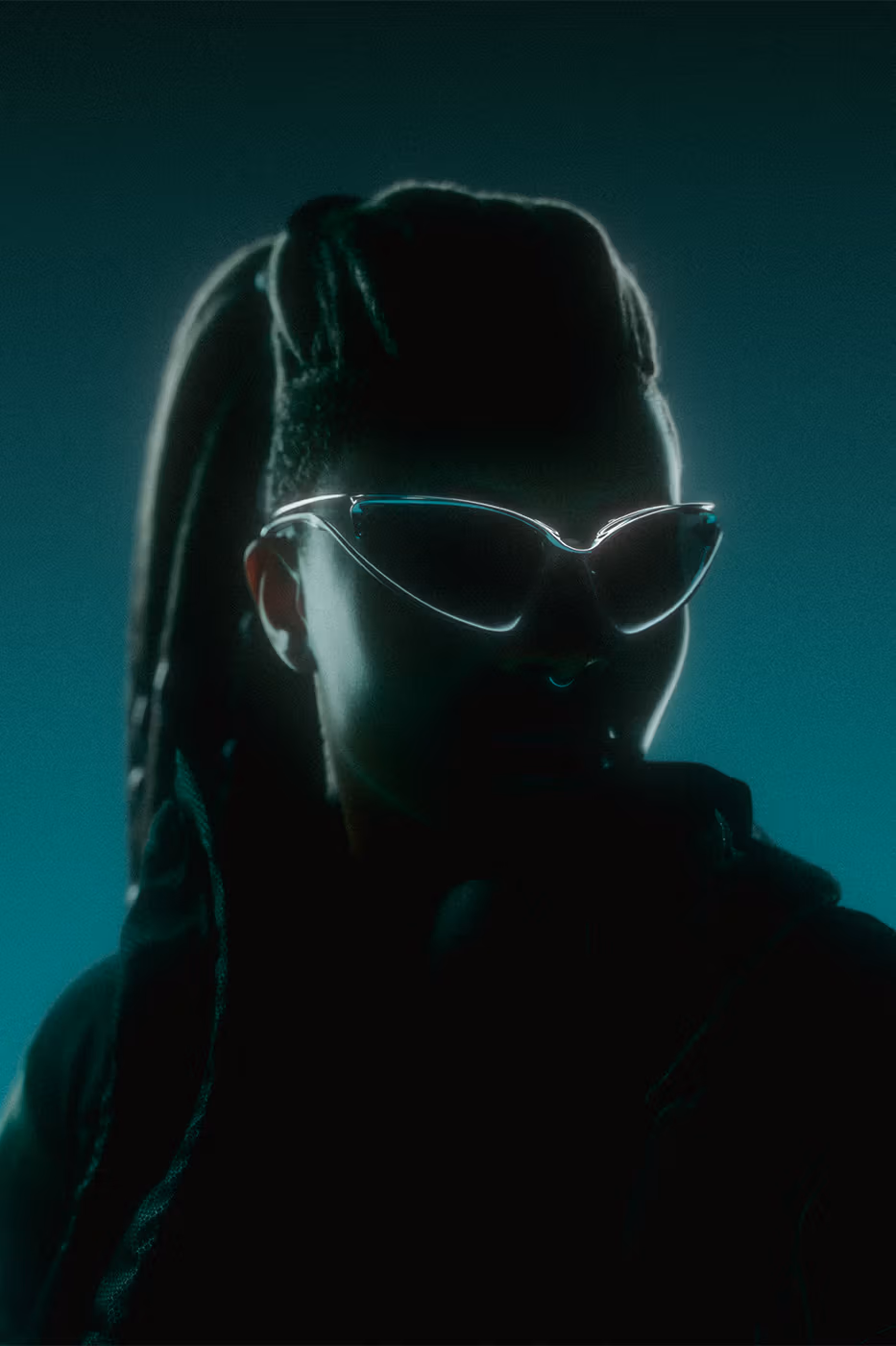 Oakley Infiniloop : une monture futuriste en titane et O-Matter qui repense le design des lunettes