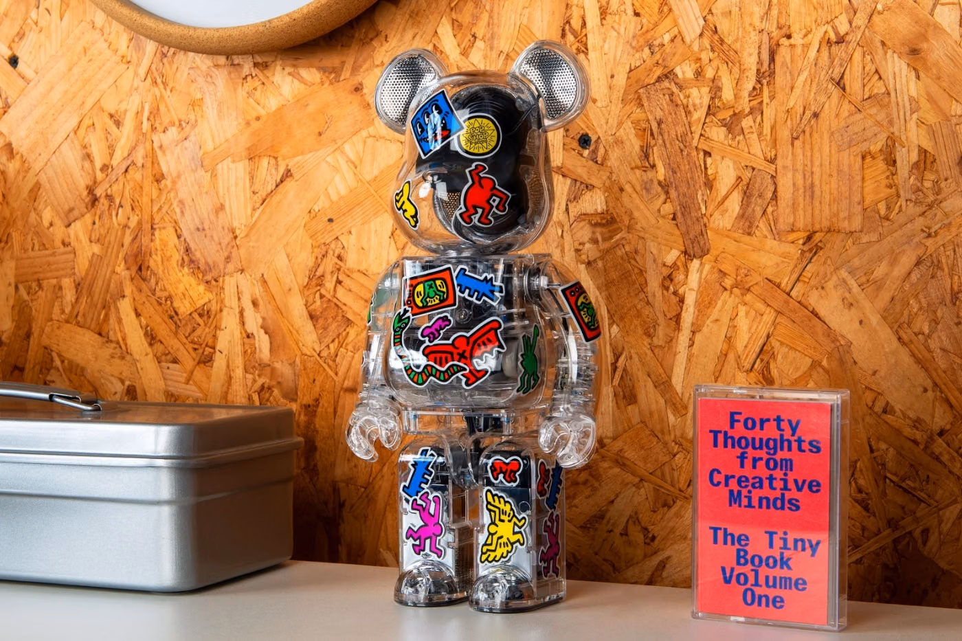 BE@RBRICK célèbre Keith Haring avec une enceinte Audio 400 % inspirée de la mythique Pop Shop
