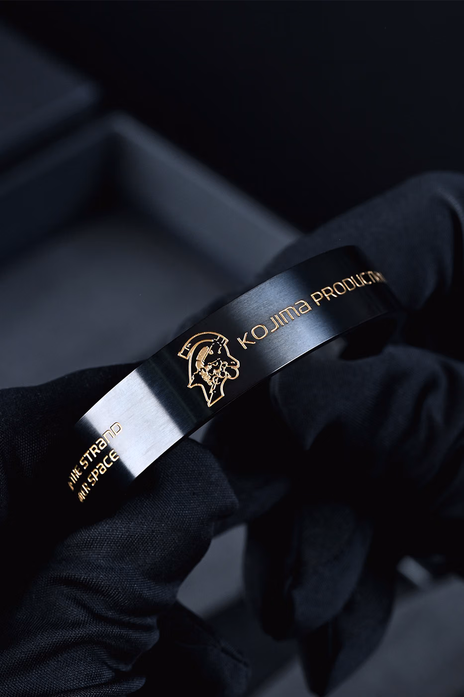 Ludens x by kojima productions anicorn watch ludens cuff bracelet ludens character metal print limited edition releasde info, photo 14