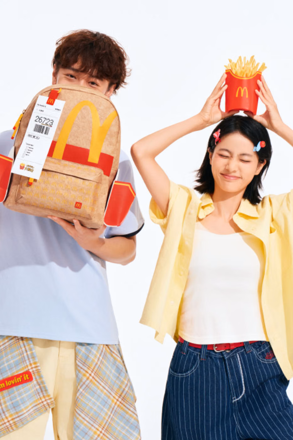 McDonald’s Chine lance le Big Fries Backpack, un sac à dos inspiré de son célèbre sac à emporter