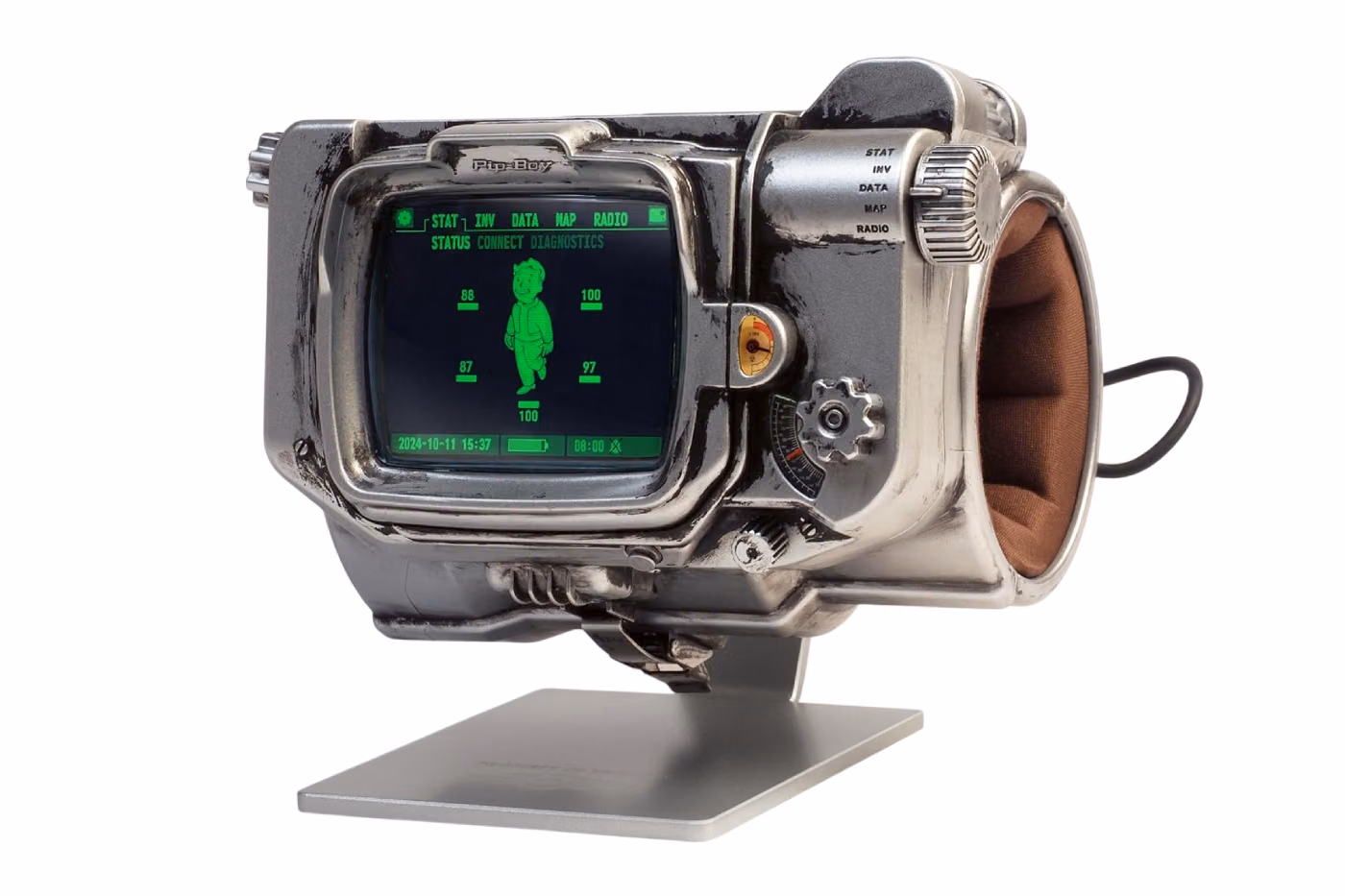 Fallout : le mythique Pip-Boy devient une réplique fonctionnelle à l’échelle 1:1
