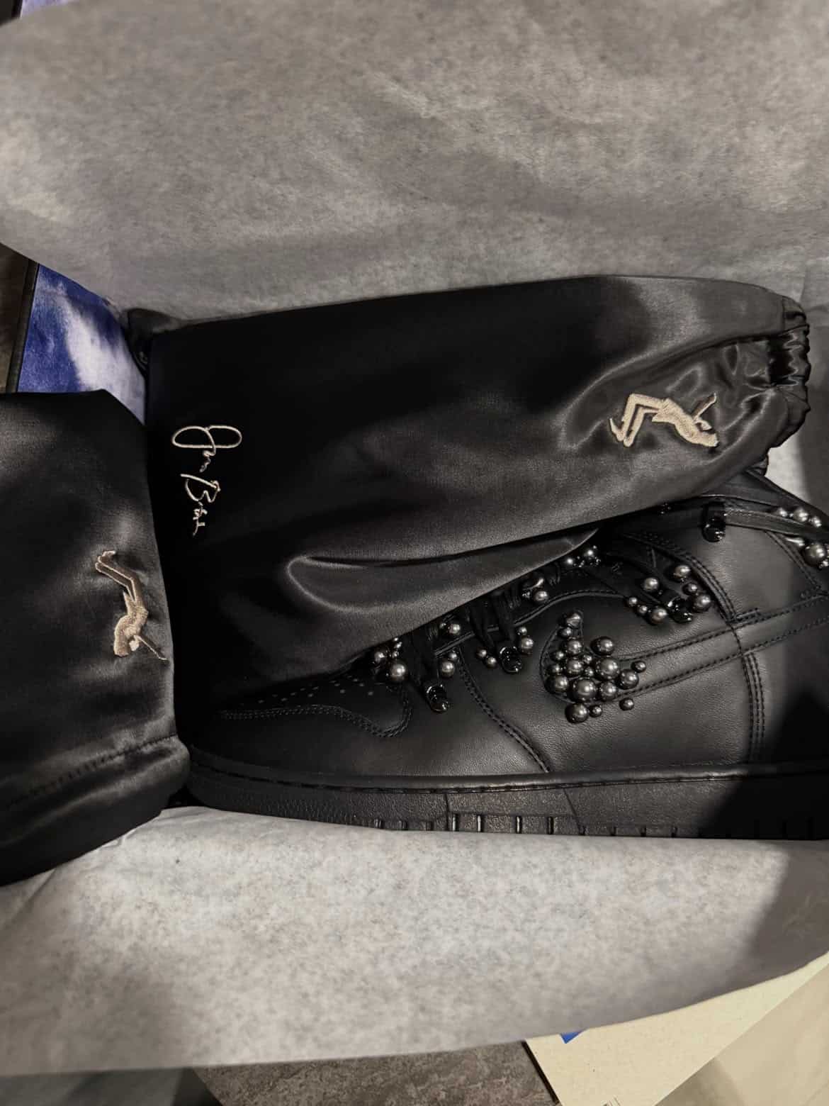 Jon Batiste x Nike Dunk High « Maestro 1 » : deux éditions noires dévoilées