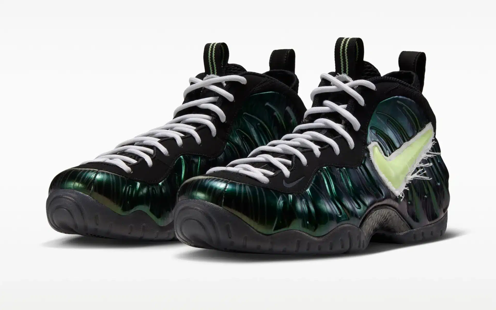 Oregon Ducks x Nike Air Foamposite Pro « Mummy Duck 2 » : le concept revient dans une version plus sombre