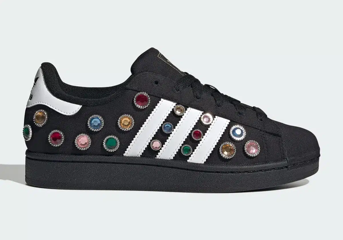 adidas Superstar « Jewel » : strass, bijoux et esthétique Y2K pour Fall/Winter 2026