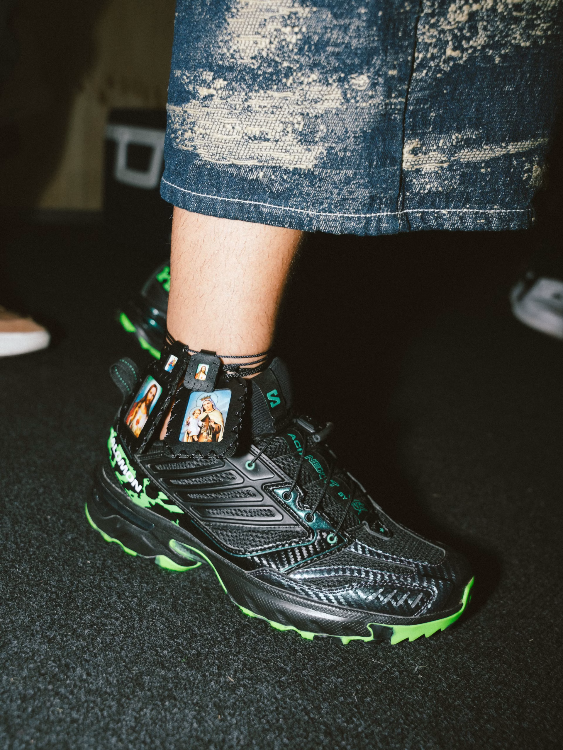 Feid x Salomon ACS NEXXT : Ferxxo apporte son vert signature à la silhouette outdoor