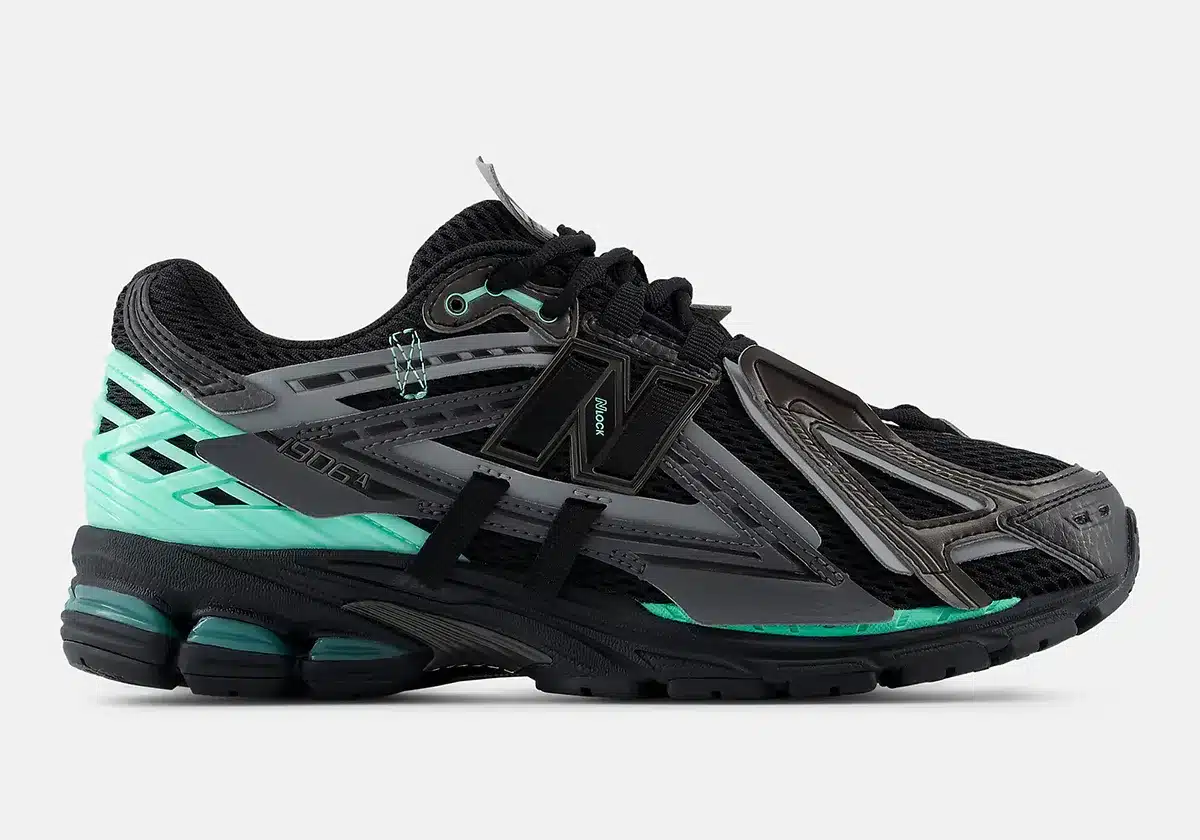 NEW BALANCE 1906A « BLACK/BRIGHT MINT » : LE RUNNER DÉCONSTRUIT S’HABILLE DE NOIR ET DE MENTHE