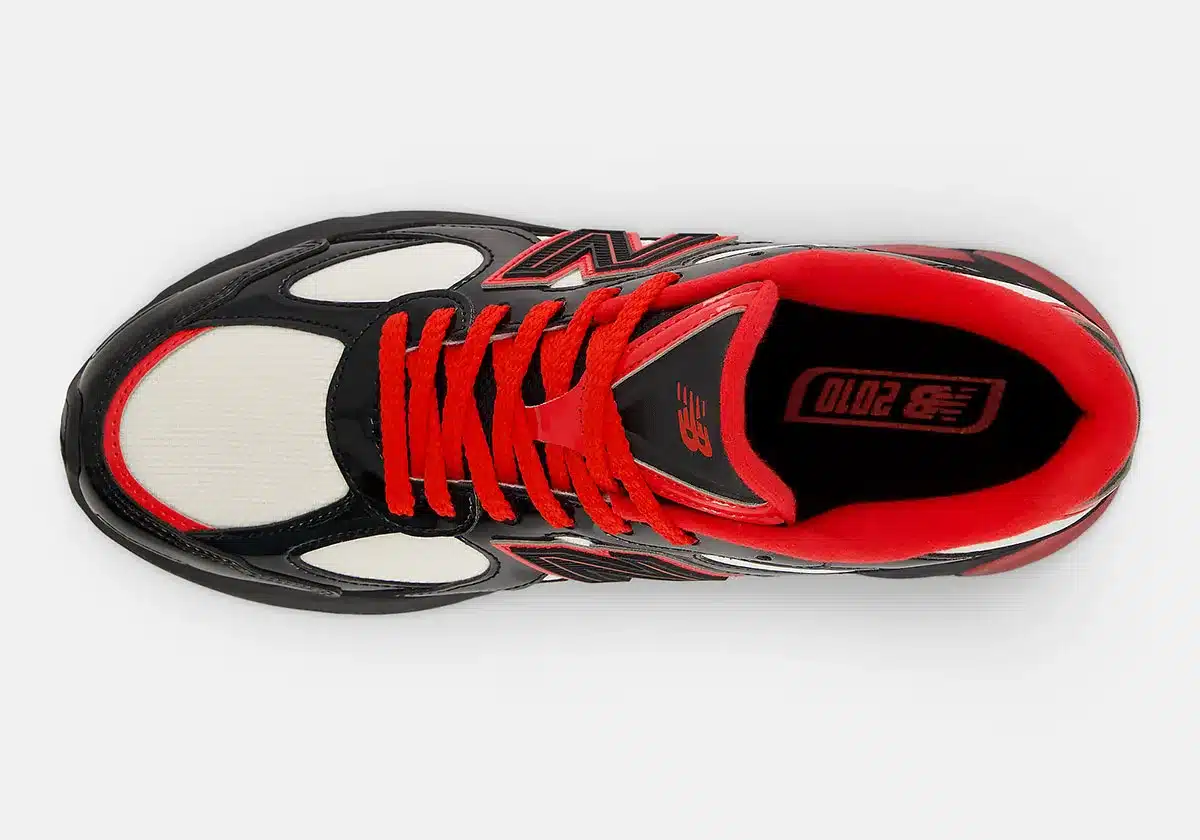 New Balance 2010 « Firecracker » : le cuir verni noir s’embrase de rouge, photo 2