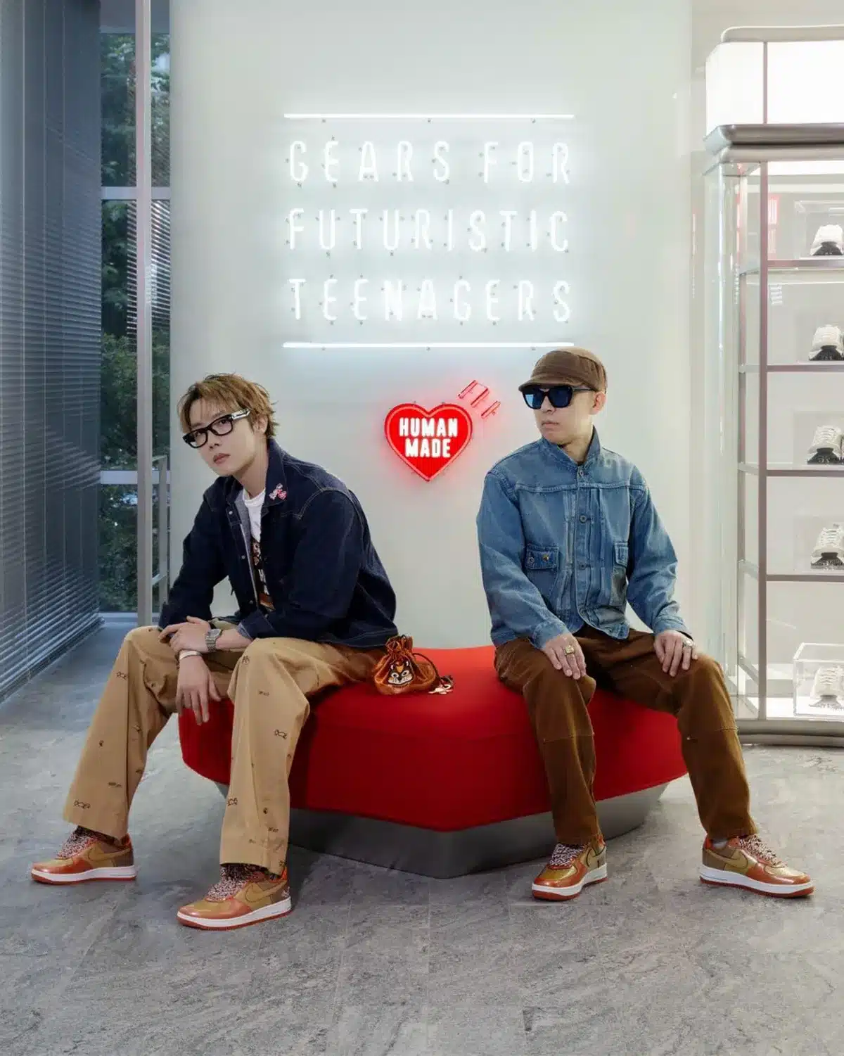 NIGO x J-HOPE x NIKE AIR FORCE 1 ’01 « BURNT SUNRISE » : UNE COLLABORATION À TROIS SE DÉVOILE À TOKYO, photo 5