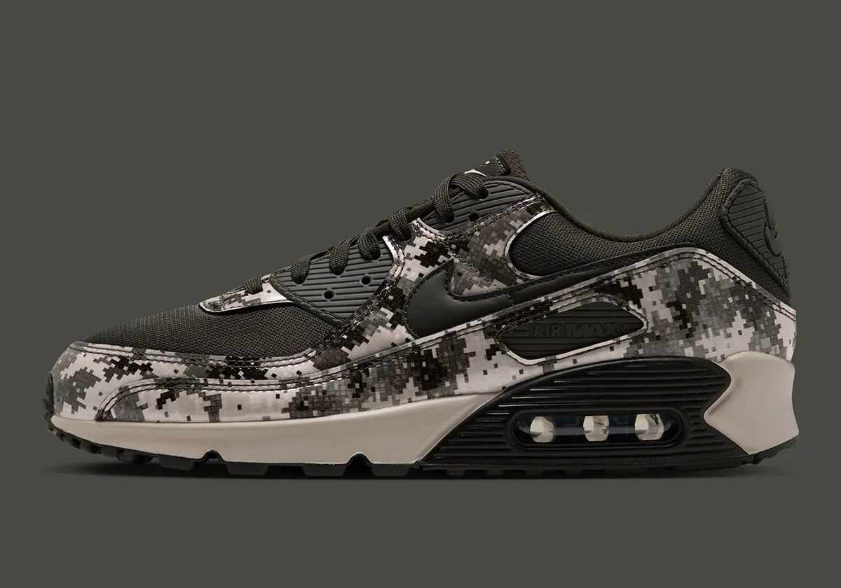 NIKE AIR MAX 90 « DIGI CAMO » : LE CAMOUFLAGE PIXÉLISÉ S’INSTALLE SUR UN CLASSIQUE