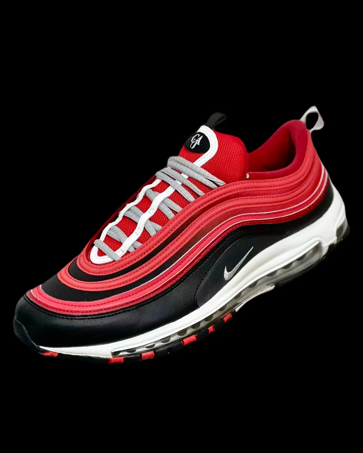 NIKE AIR MAX 97 « CLARK ATLANTA » : LES CAU PANTHERS À L’HONNEUR AVEC LE PROGRAMME YARDRUNNERS